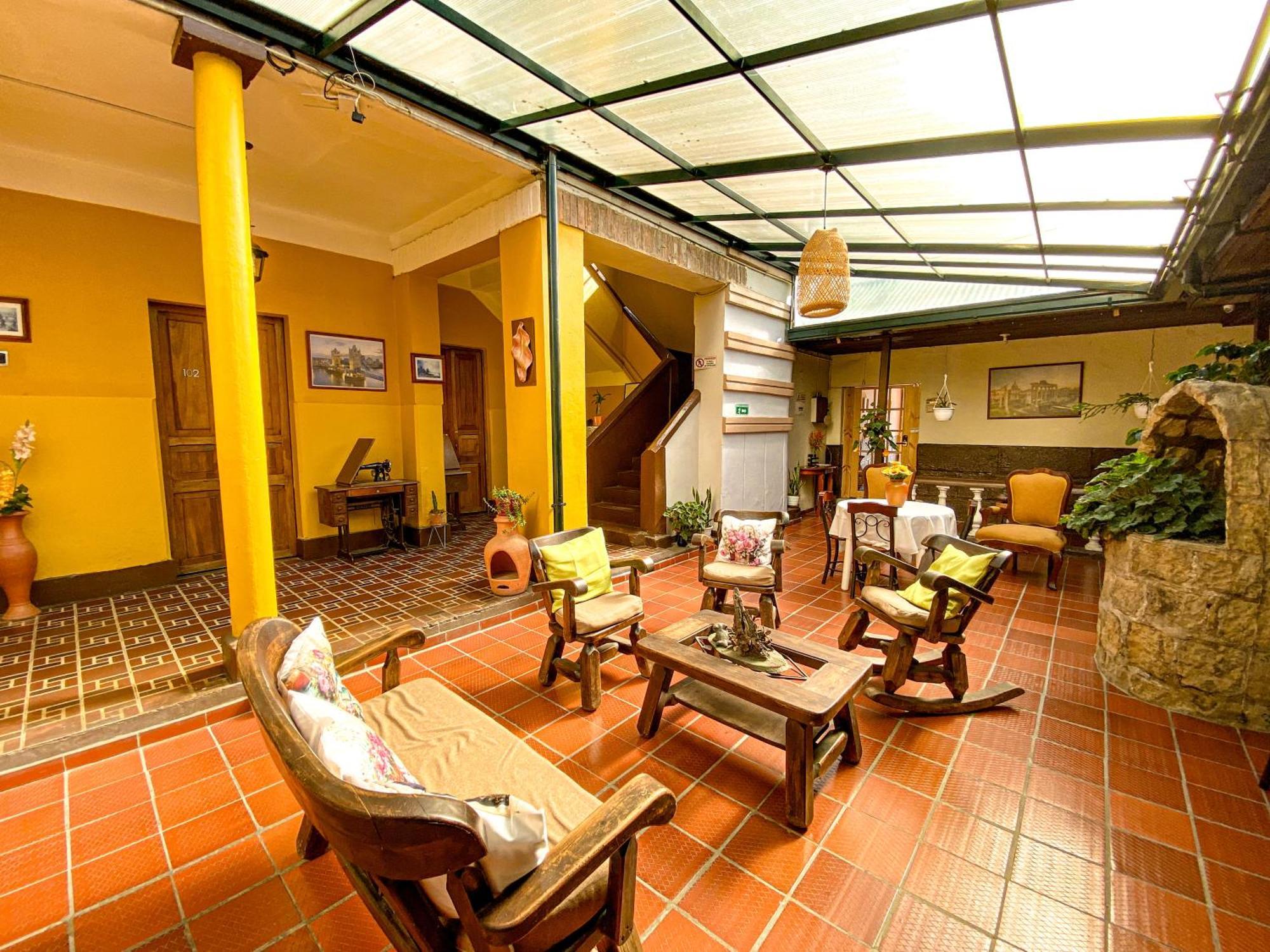 Hotel Villa Mercedes Colonial Sopo Bagian luar foto